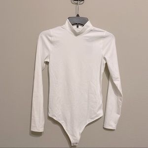 Abercrombie & Fitch White Long Sleeve Bodysuit